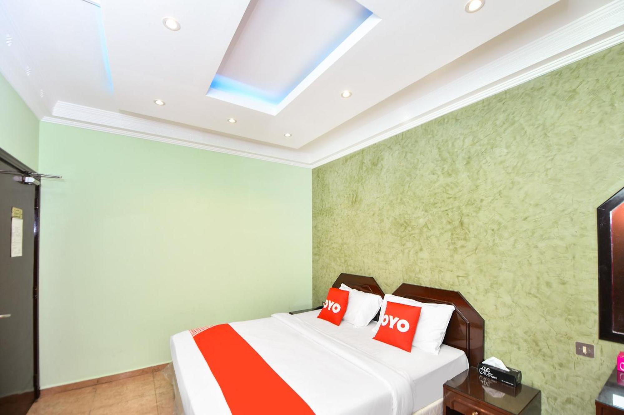 Oyo 137 Marina Hotel Muscat Exterior photo